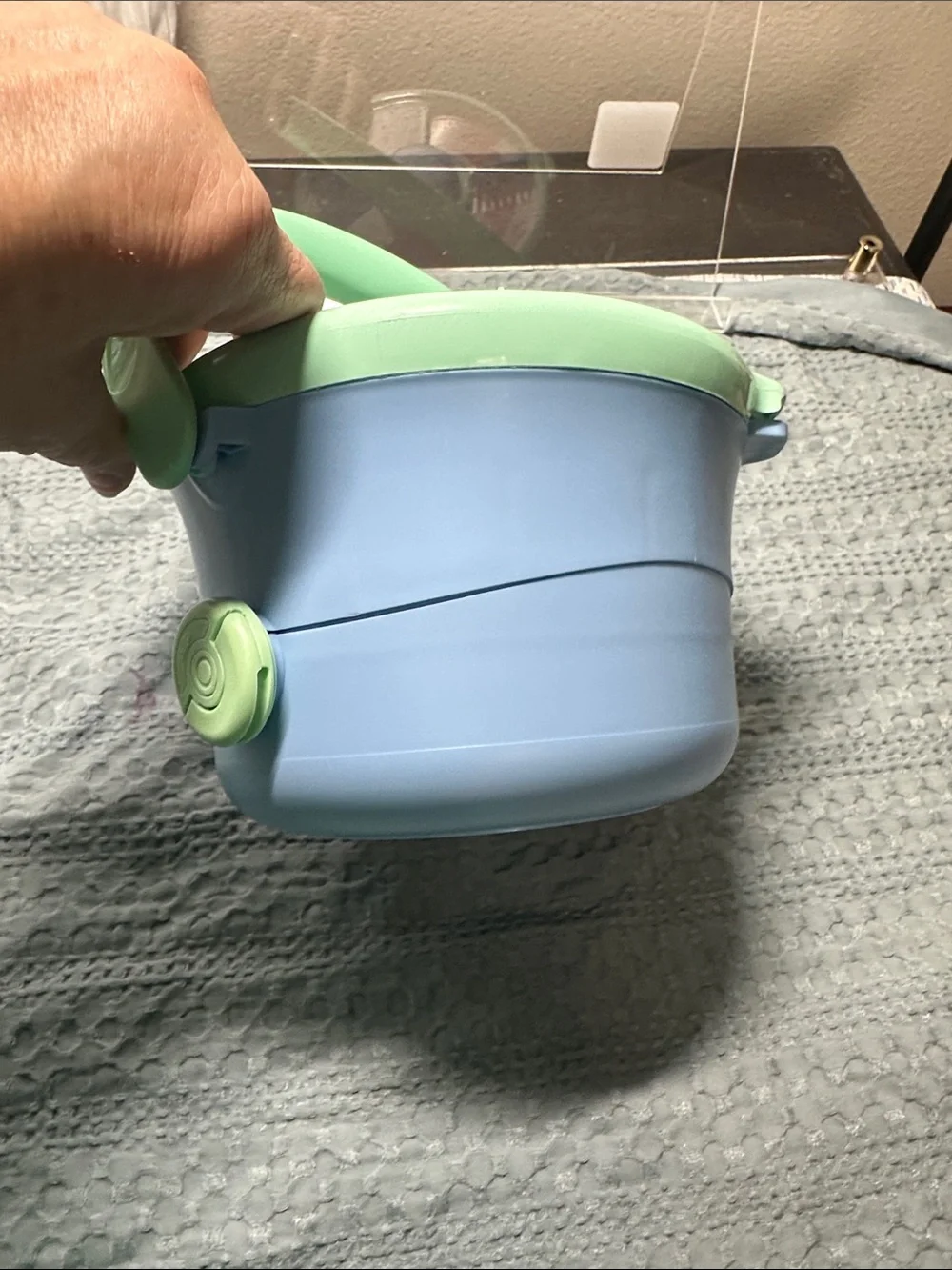 GoBe Stackable Snack Container in Mint Green & Sky Blue NWT